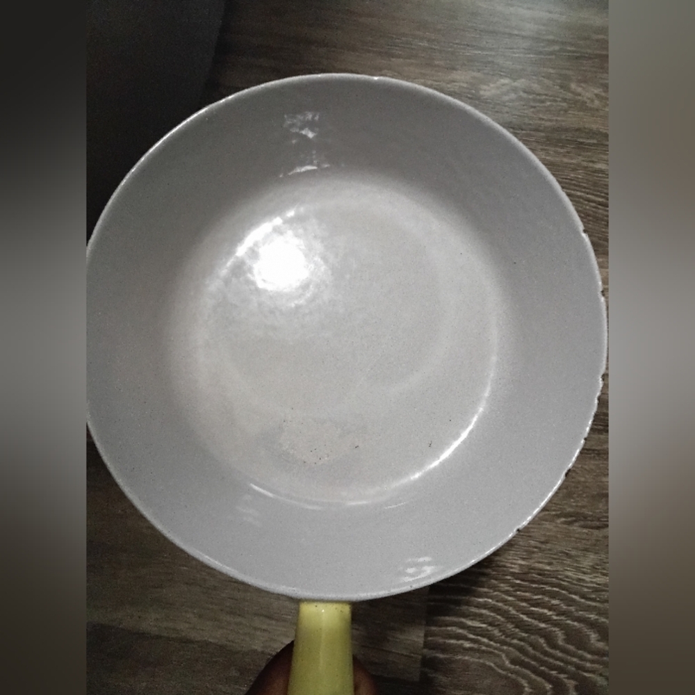 Vintage Le Creuset Yellow Enameled Cast Iron Pan 1960's-1970's - Picture 3 of 13